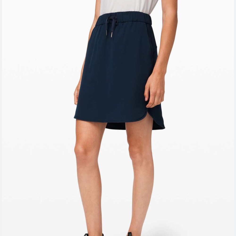 Lululemon On the Fly Skirt